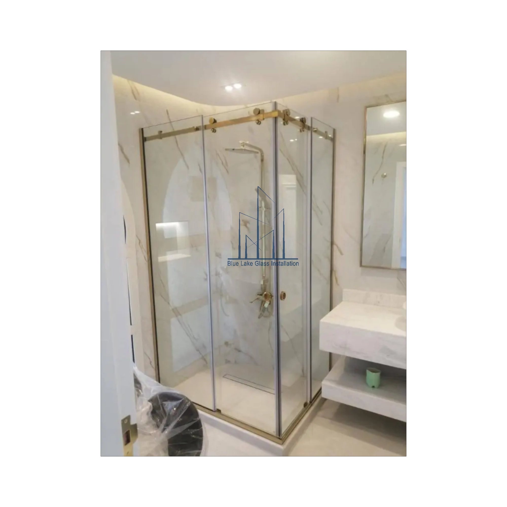 Sliding shower glass cabin door